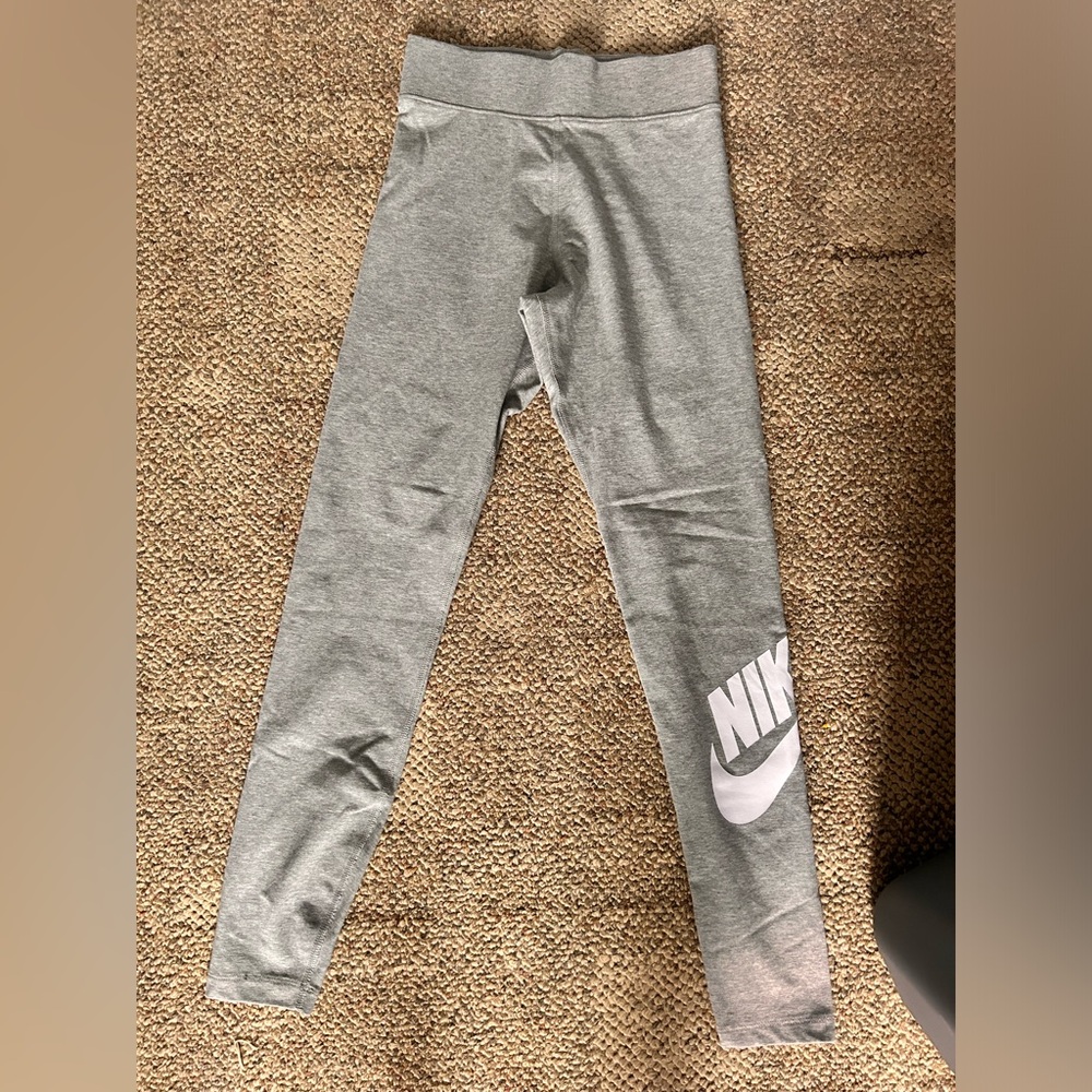 Nike grey leggings